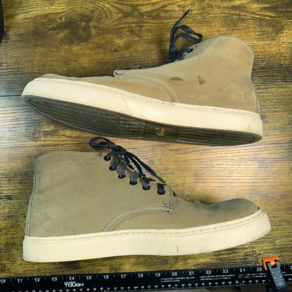 Wolverine 1000 Mile‎ W40595 Tan Suede Leather Mid Top Sneaker Mens 10.5D
